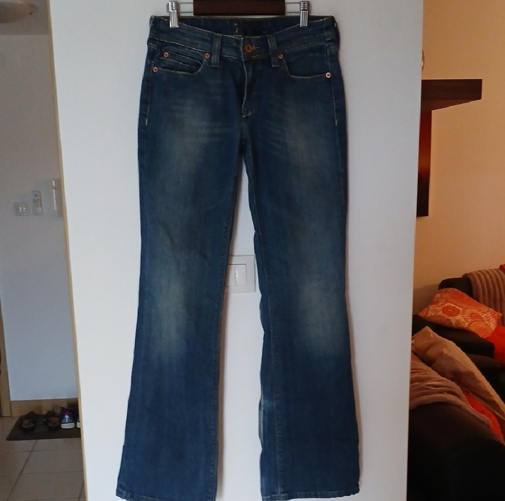 Signature by Levi Strauss Women's Boot Cut Jeans - Medium Blue